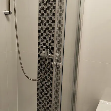 For 2 Guests * Гестхахт